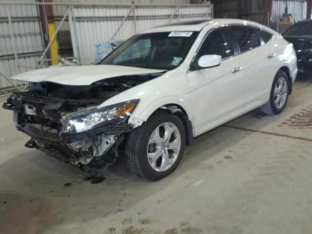 5J6TF1H54CL003417 - 2012 HONDA CROSSTOUR WHITE photo 2