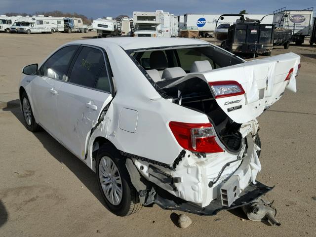 4T1BD1FK9DU090173 - 2013 TOYOTA CAMRY HYBR WHITE photo 3