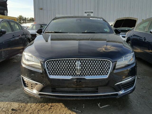 3LN6L5FC1HR611310 - 2017 LINCOLN MKZ RESERV BLACK photo 9