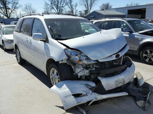 5TDZA22C06S420077 - 2006 TOYOTA SIENNA XLE WHITE photo 1