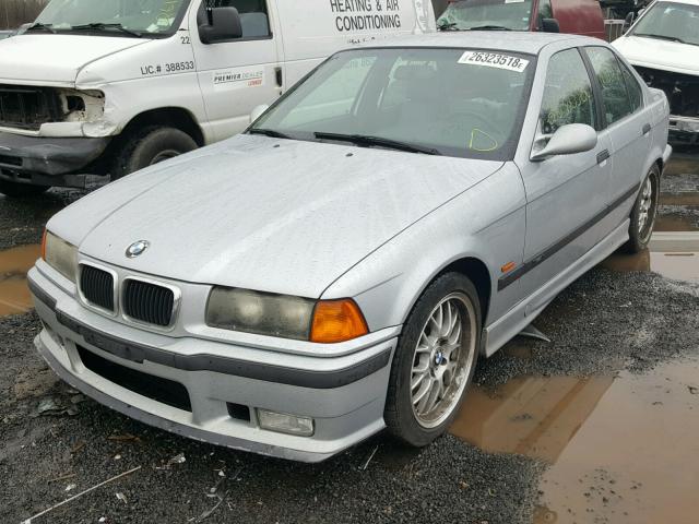 WBSCD9329WEE07650 - 1998 BMW M3 SILVER photo 2