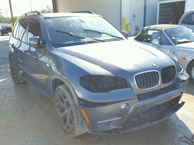 5UXZV4C55BL412552 - 2011 BMW X5 XDRIVE3 GRAY photo 1