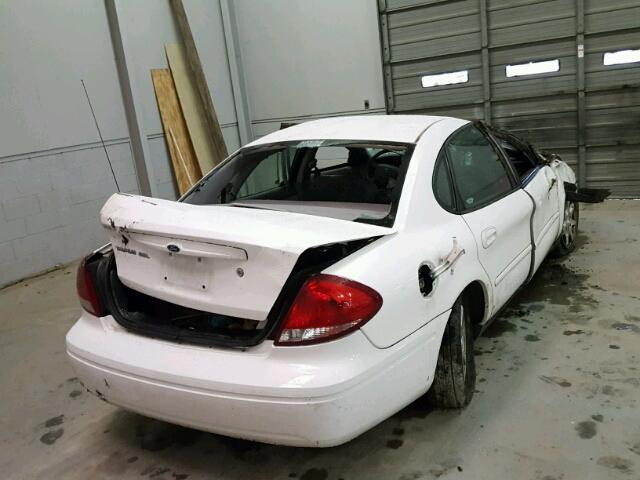 1FAFP56U16A251681 - 2006 FORD TAURUS SEL WHITE photo 4