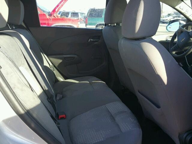 1G1JB6SH0E4195501 - 2014 CHEVROLET SONIC LS 银色 照片 6