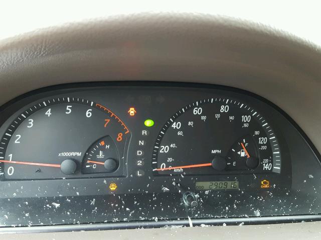 4T1BE30K73U764904 - 2003 TOYOTA CAMRY LE GREEN photo 8