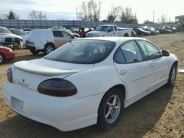 1G2WP52K22F287802 - 2002 PONTIAC GRAND PRIX WHITE photo 4