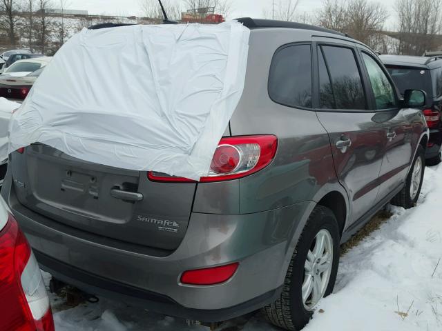 5XYZGDAG0BG020204 - 2011 HYUNDAI SANTA FE G GRAY photo 4