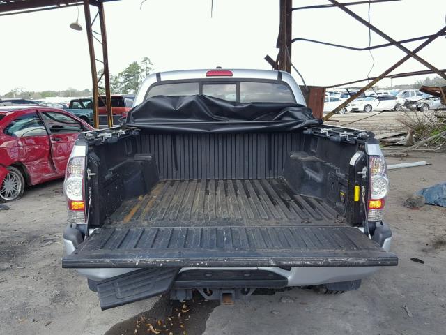 3TMJU4GN9BM123779 - 2011 TOYOTA TACOMA DOU SILVER photo 9