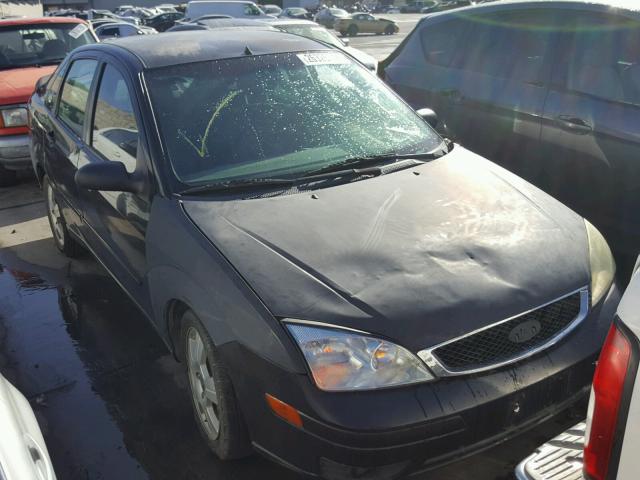 1FAFP34N25W242389 - 2005 FORD FOCUS ZX4 BLACK photo 1