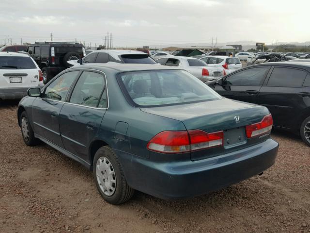 3HGCG66572G706560 - 2002 HONDA ACCORD LX GREEN photo 3