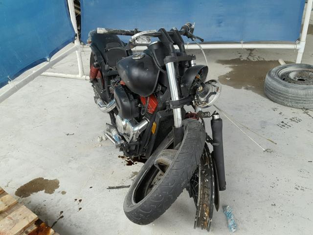 JH2RC44585M802637 - 2005 HONDA VT750 DC BLACK photo 1