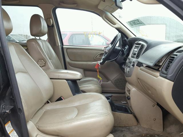 4F2CZ96124KM32767 - 2004 MAZDA TRIBUTE ES 黑色 照片 5