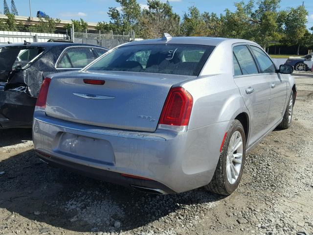 2C3CCAEG1GH282403 - 2016 CHRYSLER 300C SILVER photo 4