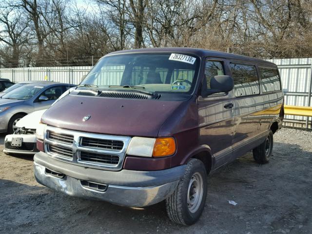 2B4JB25YX2K137552 - 2002 DODGE RAM WAGON MAROON photo 2