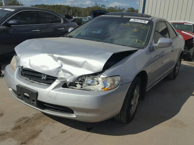 1HGCG3253YA027896 - 2000 HONDA ACCORD EX SILVER photo 2