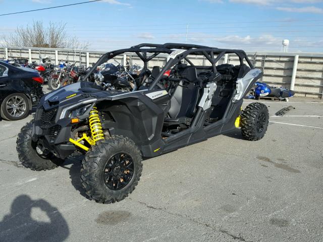3JBVMAY46JK000041 - 2018 CAN-AM MAVERICK X BLACK photo 2