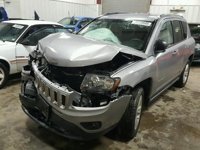 1C4NJCBA5HD146621 - 2017 JEEP COMPASS SP 银色 照片 2