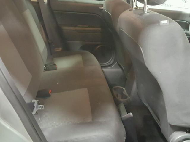 1C4NJCBA5HD146621 - 2017 JEEP COMPASS SP 银色 照片 6