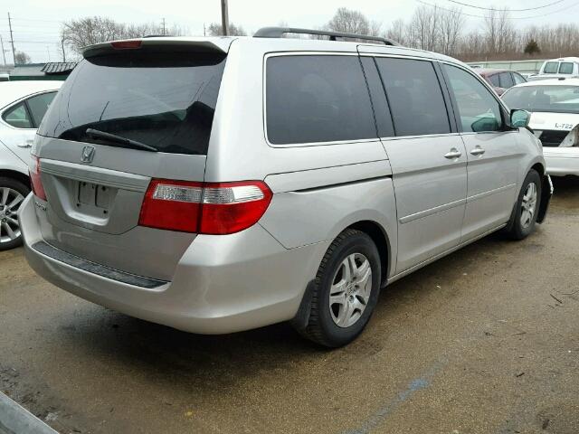 5FNRL38676B090363 - 2006 HONDA ODYSSEY EX SILVER photo 4