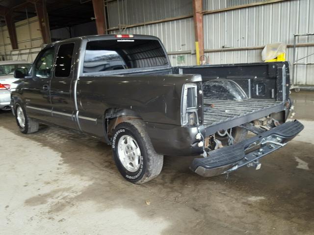 2GCEC19VX11162774 - 2001 CHEVROLET SILVERADO GRAY photo 3