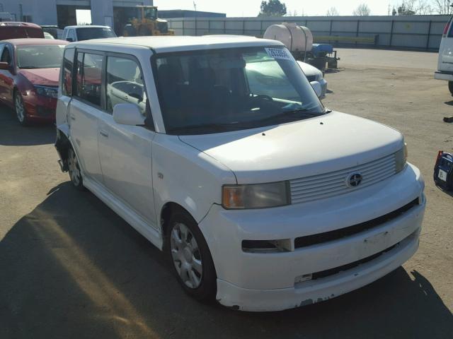 JTLKT324564037889 - 2006 TOYOTA SCION XB WHITE photo 1