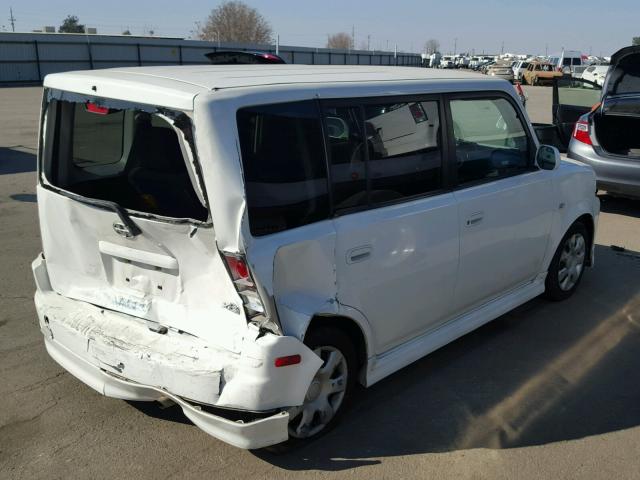 JTLKT324564037889 - 2006 TOYOTA SCION XB WHITE photo 4