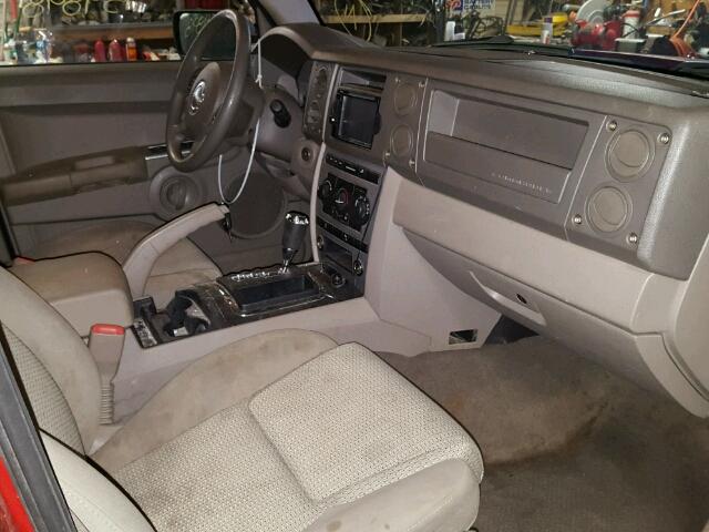 1J8HG48K26C188113 - 2006 JEEP COMMANDER მუქწითელი ფოტო 5