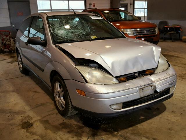 3FAFP313XYR207691 - 2000 FORD FOCUS ZX3 SILVER photo 1