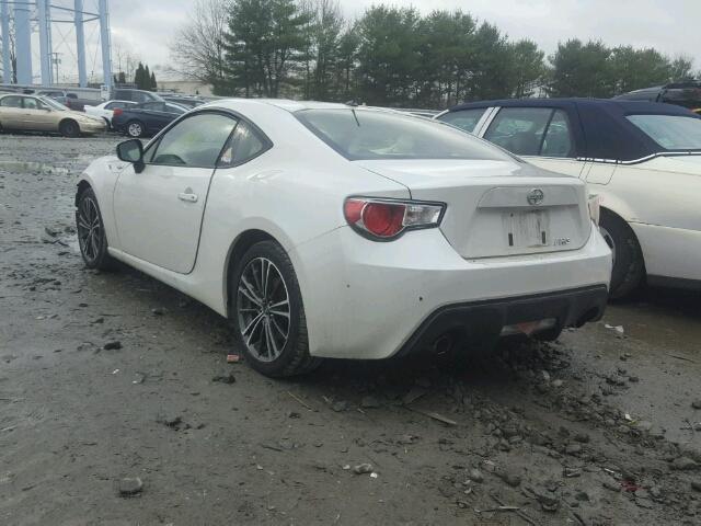 JF1ZNAA14D1706397 - 2013 TOYOTA SCION FR-S WHITE photo 3