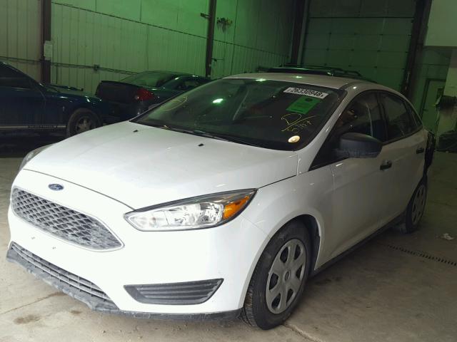 1FADP3E24GL405107 - 2016 FORD FOCUS S WHITE photo 2