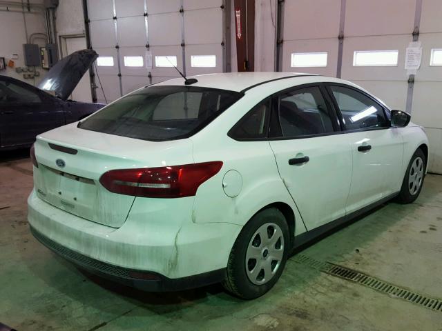 1FADP3E24GL405107 - 2016 FORD FOCUS S WHITE photo 4