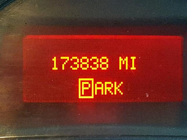 2G2WP522141153731 - 2004 PONTIAC GRAND PRIX SILVER photo 8