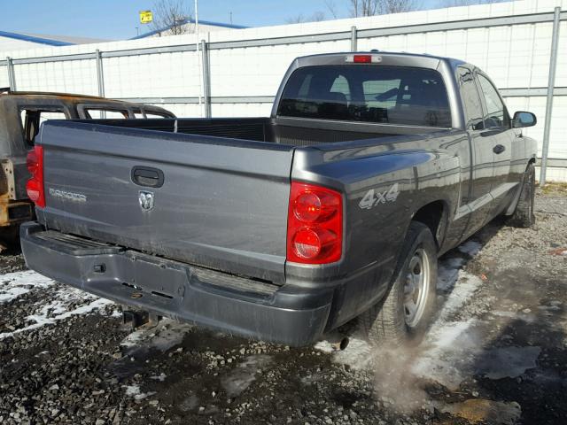 1D7HW22K76S716876 - 2006 DODGE DAKOTA ST GRAY photo 4