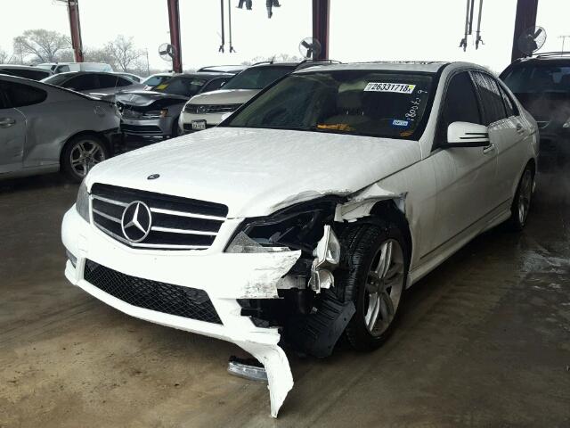 WDDGF4HBXEA966678 - 2014 MERCEDES-BENZ C 250 WHITE photo 2