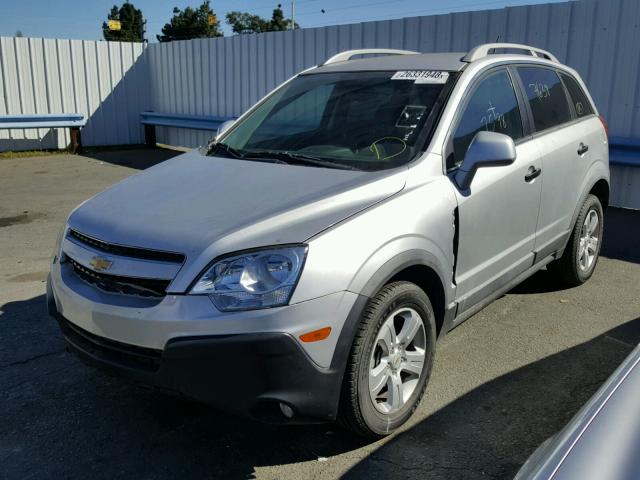 3GNAL2EK4DS640882 - 2013 CHEVROLET CAPTIVA LS 银色 照片 2