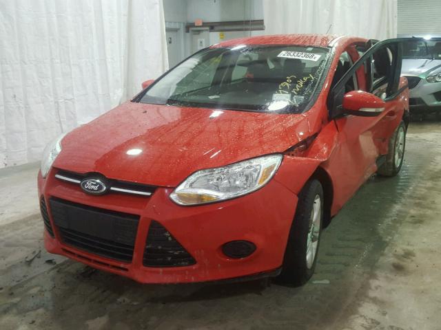 1FADP3F26DL111279 - 2013 FORD FOCUS SE RED photo 2