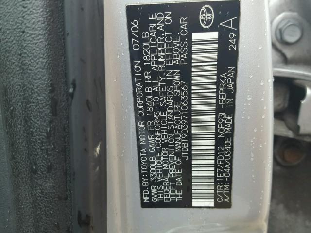 JTDBT903971063567 - 2007 TOYOTA YARIS SILVER photo 10