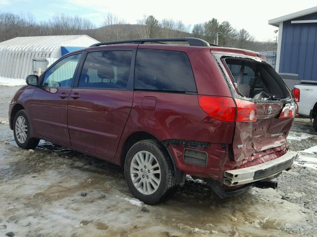 5TDBK22C08S009652 - 2008 TOYOTA SIENNA XLE RED photo 3