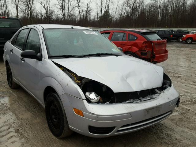 1FAFP34N16W243325 - 2006 FORD FOCUS ZX4 SILVER photo 1