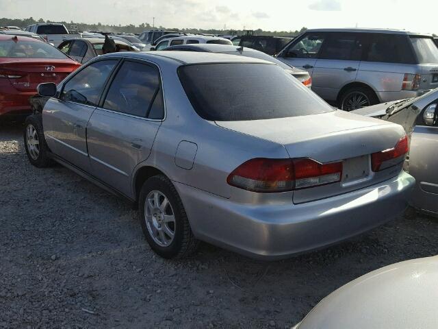 JHMCG56792C031628 - 2002 HONDA ACCORD SE SILVER photo 3