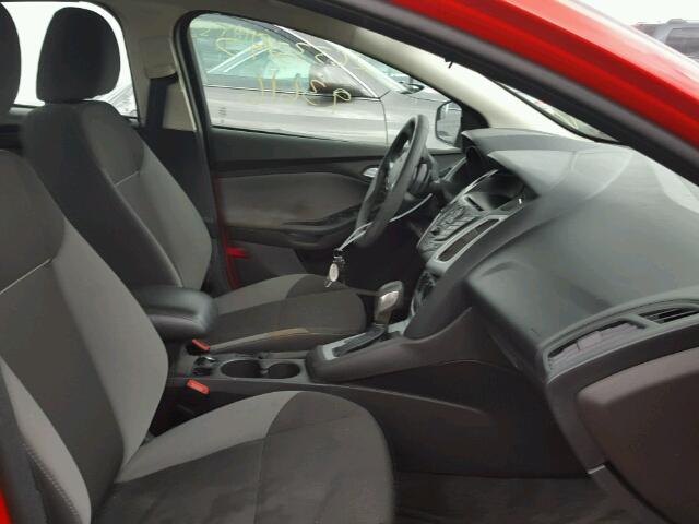 1FADP3F24DL302425 - 2013 FORD FOCUS RED photo 5