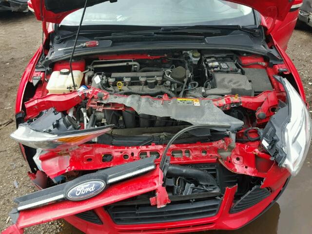 1FADP3F24DL302425 - 2013 FORD FOCUS RED photo 7