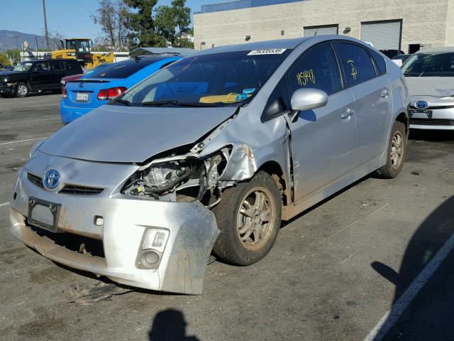 JTDKN3DU9B0247190 - 2011 TOYOTA PRIUS SILVER photo 2