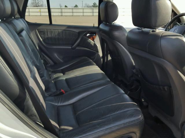 4JGAB72E4YA174400 - 2000 MERCEDES-BENZ ML 430 银色 照片 6