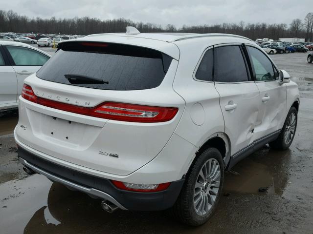 5LMCJ2A98FUJ38124 - 2015 LINCOLN MKC WHITE photo 4