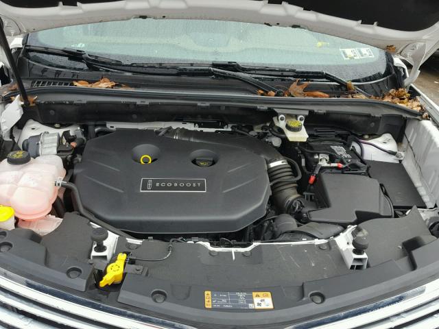 5LMCJ2A98FUJ38124 - 2015 LINCOLN MKC 白色 照片 7