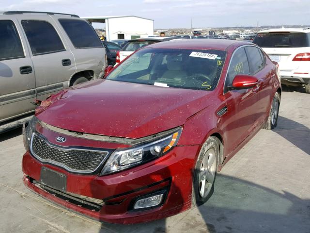 5XXGM4A70FG517716 - 2015 KIA OPTIMA LX RED photo 2