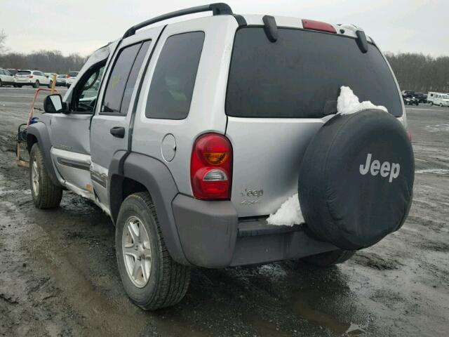 1J4GL48K24W223110 - 2004 JEEP LIBERTY SP SILVER photo 3