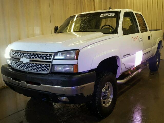 1GCHK23246F103370 - 2006 CHEVROLET SILVERADO WHITE photo 2