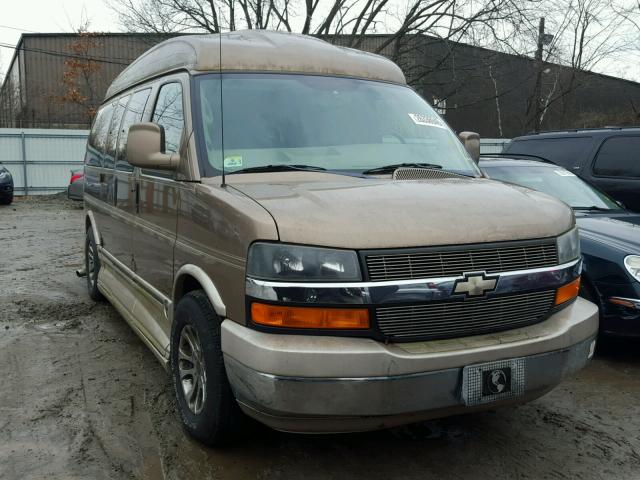 1GBFH15T341213623 - 2004 CHEVROLET EXPRESS G1 BROWN photo 1